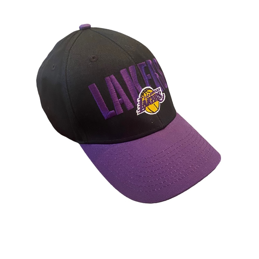 Los Angeles Lakers NBA Adjustable Strap Hat
